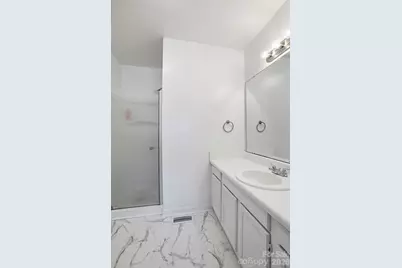 5918 Crape Myrtle Lane, Charlotte, NC 28216 - Photo 5