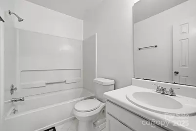 5918 Crape Myrtle Lane, Charlotte, NC 28216 - Photo 17