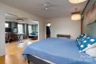 7416 Shady Ln, Charlotte, NC 28215 - Photo 13