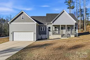79 Crystal Mountain Dr, Hendersonville, NC 28739 - Photo 1