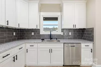 79 Crystal Mountain Drive, Hendersonville, NC 28739 - Photo 17