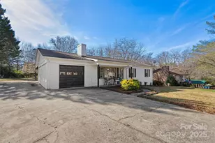 5645 Sandhurst Rd, Hickory, NC 28602 - Photo 45