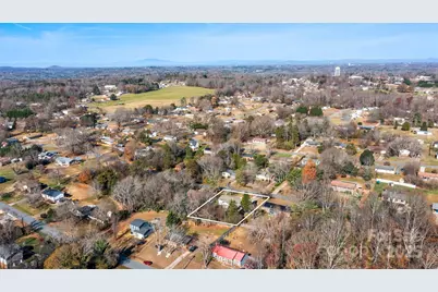 5645 Sandhurst Road, Hickory, NC 28602 - Photo 41