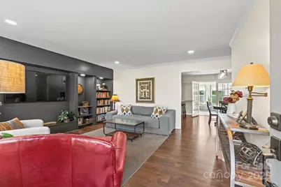 5645 Sandhurst Road, Hickory, NC 28602 - Photo 7