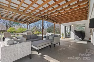 5645 Sandhurst Rd, Hickory, NC 28602 - Photo 31