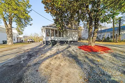 208 Hall Street, Wadesboro, NC 28170 - Photo 35