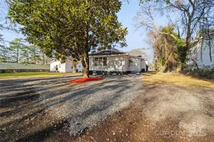 208 Hall St, Wadesboro, NC 28170 - Photo 37