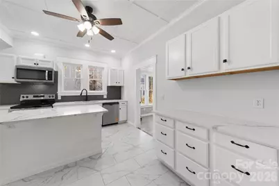 208 Hall Street, Wadesboro, NC 28170 - Photo 7