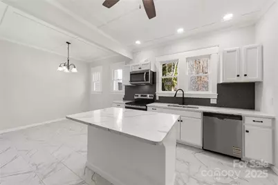 208 Hall Street, Wadesboro, NC 28170 - Photo 9