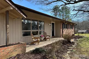 2 Star Ln, Hendersonville, NC 28791 - Photo 5