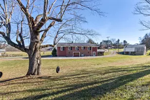 522 Calvert Rd, Brevard, NC 28712 - Photo 35