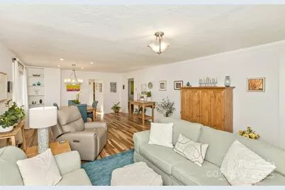 522 Calvert Road, Brevard, NC 28712 - Photo 5