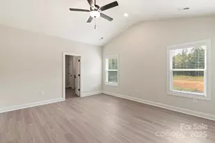 125 Colonial Reserve Ave, Troutman, NC 28166 - Photo 13