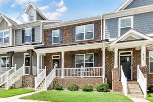 2005 Laurel Vlg Cir, Belmont, NC 28012 - Photo 3