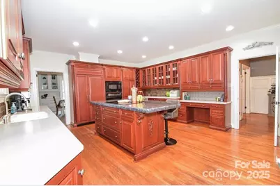 711 Yadkin Street, Albemarle, NC 28001 - Photo 23