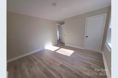 2122 Kilborne Drive, Charlotte, NC 28205 - Photo 17