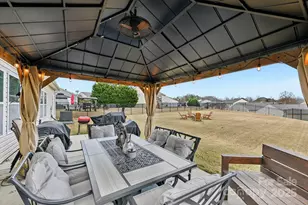 15028 Cavanshire Trail, Charlotte, NC 28278 - Photo 21