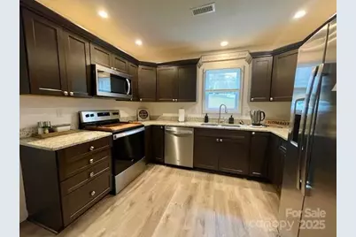 125 Woodland Circle, Rutherfordton, NC 28139 - Photo 11