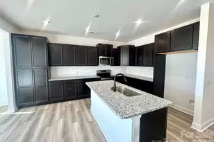 7721 Ethora Wy, Charlotte, NC 28216 - Photo 5