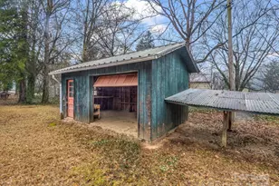 109 Wall Rd, Tryon, NC 28782 - Photo 35