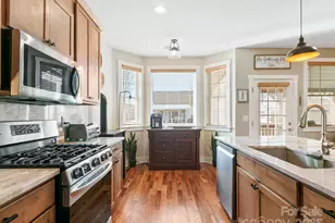 371 Beechnut Dr, Hendersonville, NC 28739 - Photo 11