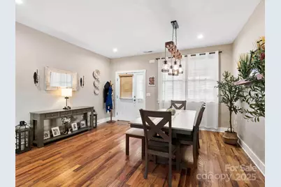 371 Beechnut Drive, Hendersonville, NC 28739 - Photo 15