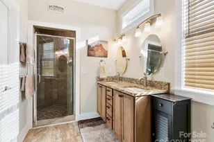 371 Beechnut Dr, Hendersonville, NC 28739 - Photo 19