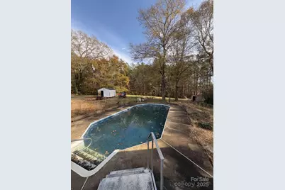 3289 Pine Tree Street, Lincolnton, NC 28092 - Photo 15