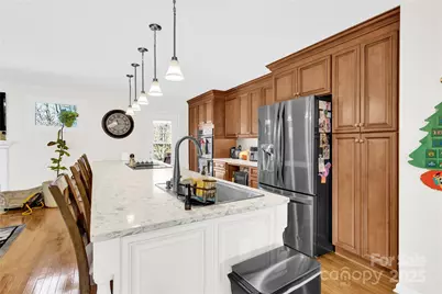 1659 Buffett Circle, Hickory, NC 28602 - Photo 15