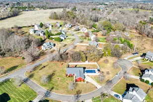 1659 Buffett Cir, Hickory, NC 28602 - Photo 43