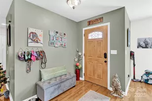 1659 Buffett Cir, Hickory, NC 28602 - Photo 31