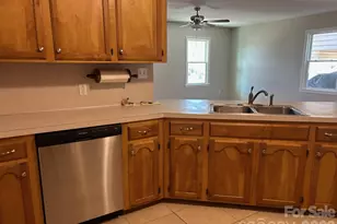 564 Shiloh Road S, York, SC 29745 - Photo 7