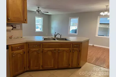 564 Shiloh Road S, York, SC 29745 - Photo 5