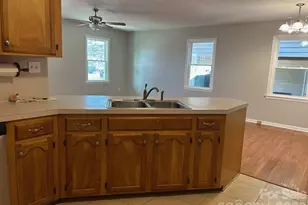 564 Shiloh Road S, York, SC 29745 - Photo 5