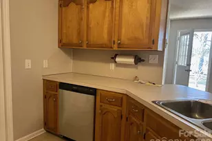 564 Shiloh Road S, York, SC 29745 - Photo 9