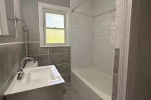 2123 Thurmond Pl, Charlotte, NC 28205 - Photo 11