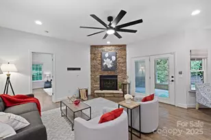 21 Hope Rd, Weaverville, NC 28787 - Photo 3