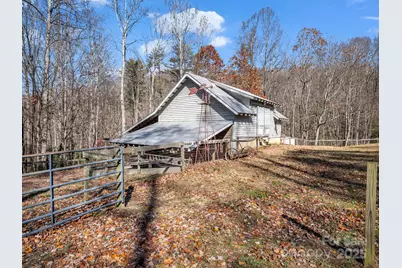 765 Higher Path, Saluda, NC 28773 - Photo 35