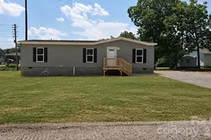 276 Mulberry St, Forest City, NC 28043 - Photo 1