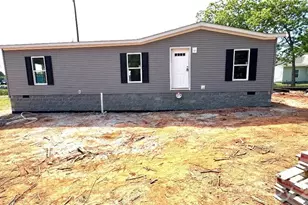 276 Mulberry St, Forest City, NC 28043 - Photo 1