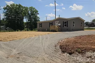 276 Mulberry St, Forest City, NC 28043 - Photo 21