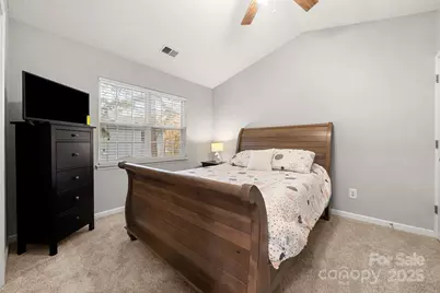 10255 Reindeer Way Lane, Charlotte, NC 28216 - Photo 13