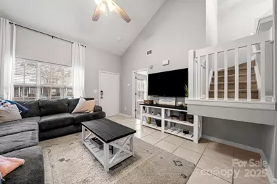 10255 Reindeer Way Lane, Charlotte, NC 28216 - Photo 5