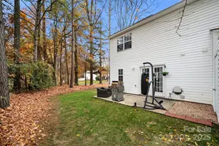 10255 Reindeer Way Ln, Charlotte, NC 28216 - Photo 3