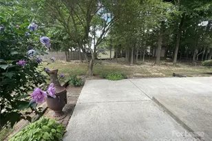 4215 Suttle Pl, Stallings, NC 28104 - Photo 3