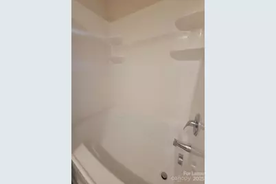 5823 Hewitt Drive, Charlotte, NC 28269 - Photo 19