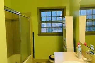 2431 Briargrove Dr, Charlotte, NC 28215 - Photo 3