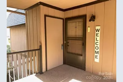 11 Lake Drive #B4, Laurel Park, NC 28739 - Photo 3