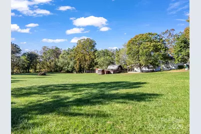 628 New Hope Road, Flat Rock, NC 28731 - Photo 15