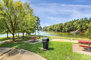 718 Deerbrook Ln, Tega Cay, SC 29708 - Photo 43